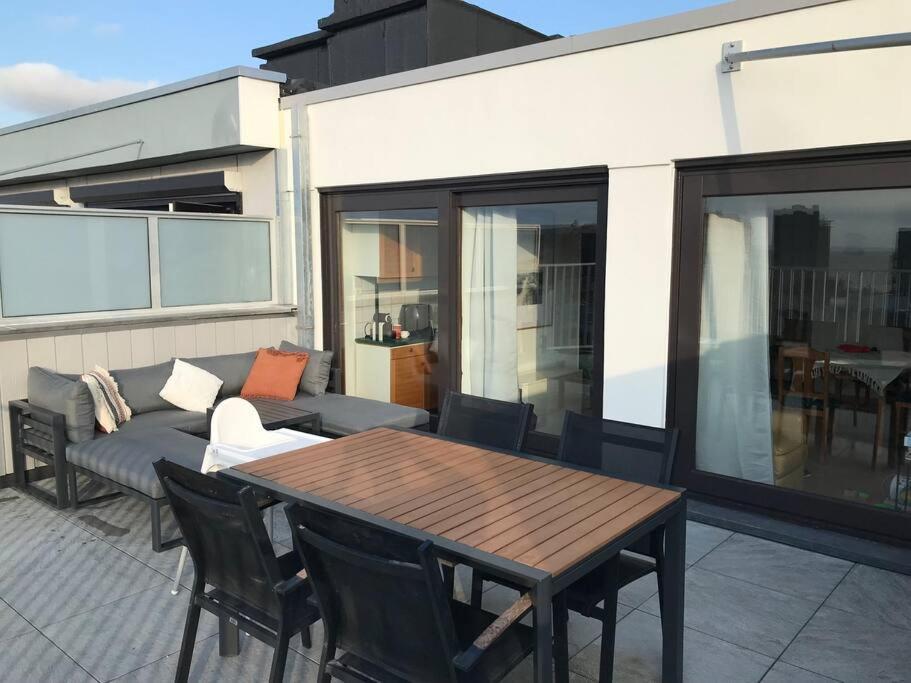 Penthouse Met Zeezicht En 2 Terrassen Lejlighed Middelkerke Eksteriør billede
